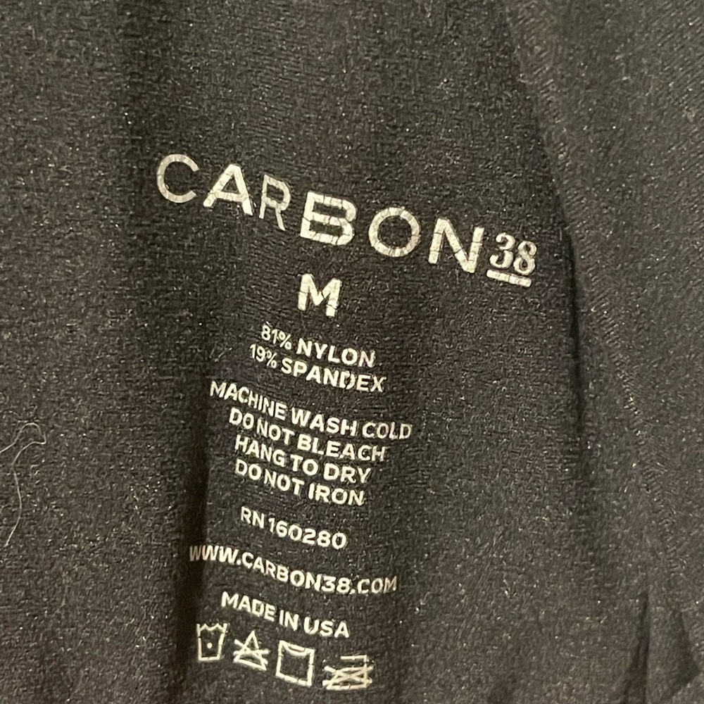 Carbon38 V-Neck Longline Bra in Melt Fabric, 2 colors available - Picture 10 of 13
